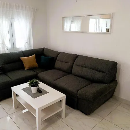New! Ariela 150m From The Beach, Island Apartament *