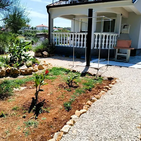 New! Ariela 150m From The Beach, Island